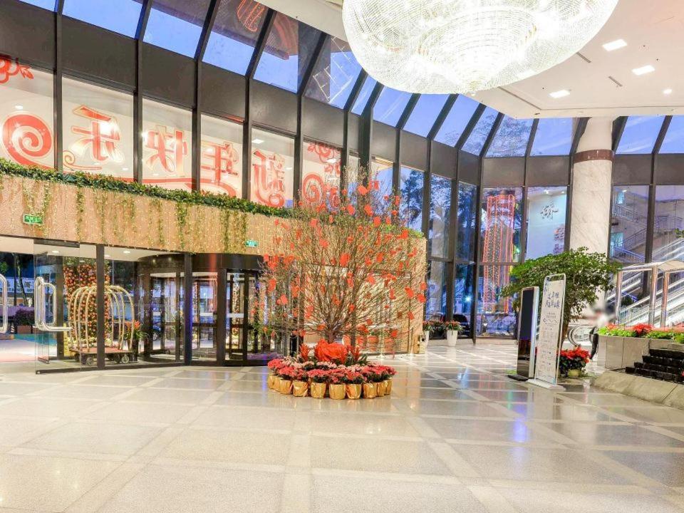 Shenzhen Felicity Hotel, Luohu Railway Station Экстерьер фото