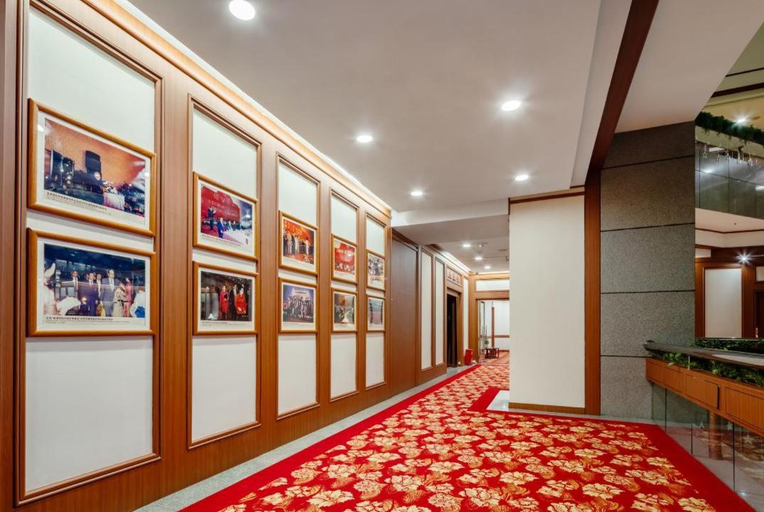 Shenzhen Felicity Hotel, Luohu Railway Station Экстерьер фото