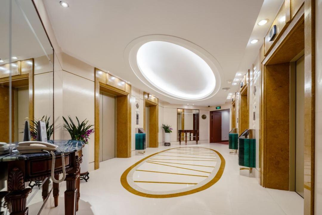 Shenzhen Felicity Hotel, Luohu Railway Station Экстерьер фото